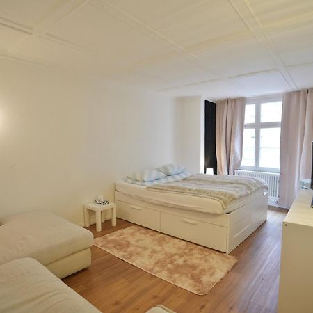 בזל Cozy City Center, 4 Bedroom- 120Sq, 5Min Walk To Main Station מראה חיצוני תמונה