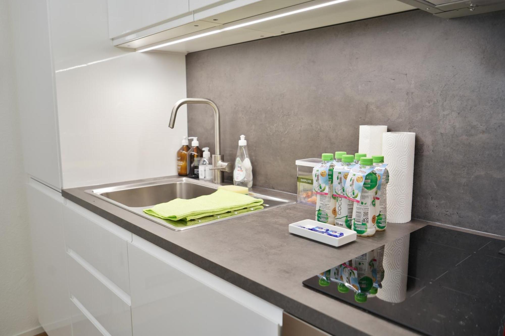 בזל Cozy City Center, 4 Bedroom- 120Sq, 5Min Walk To Main Station מראה חיצוני תמונה