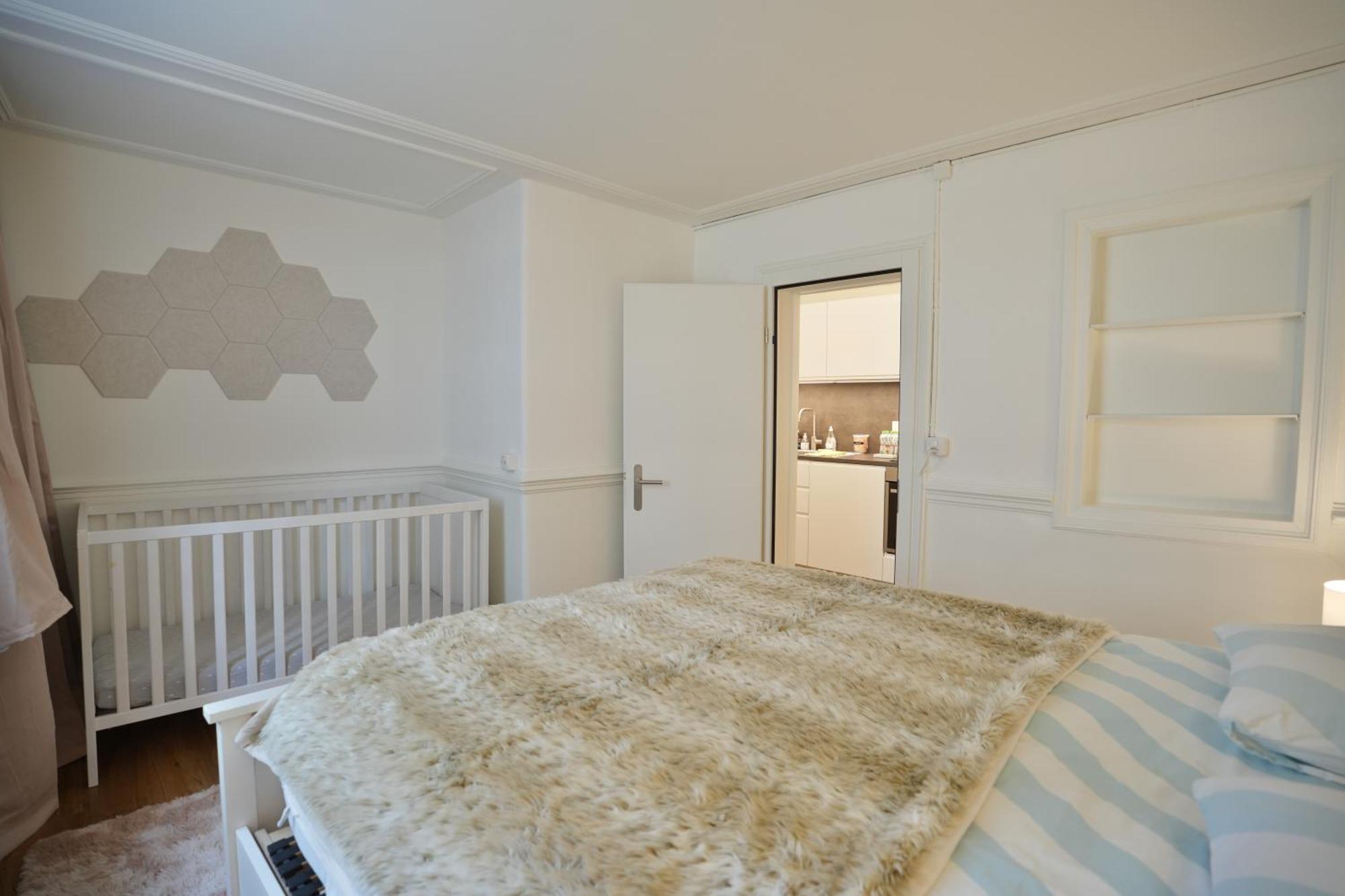 בזל Cozy City Center, 4 Bedroom- 120Sq, 5Min Walk To Main Station מראה חיצוני תמונה